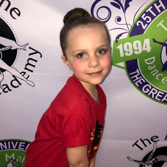 Meet your Posher, Robyn - Picture 1 of 1